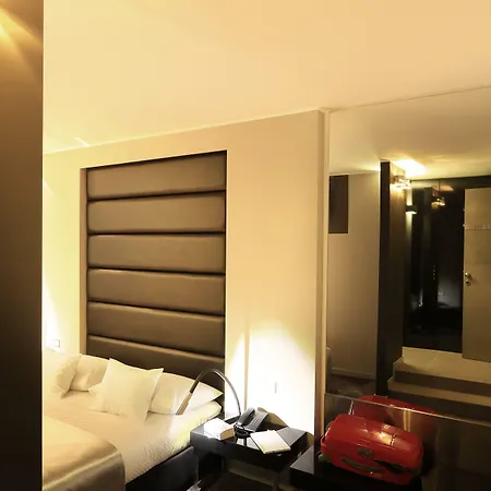 뷰 럭셔리 룸스