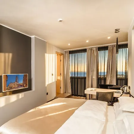 The View Luxury Отель типа 