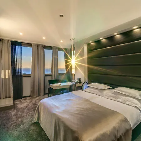 뷰 럭셔리 룸스 B&B