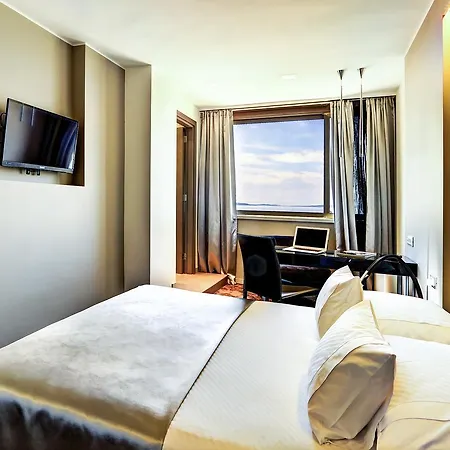 The View Luxury Отель типа 