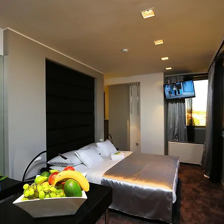 The View Luxury 4* Сплит