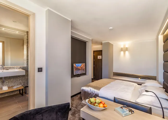 The View Luxury Bed & Breakfast 4*