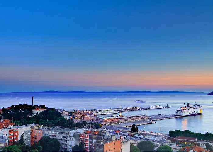 The View Luxury לינה וארוחת בוקר ספליט