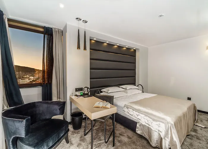 The View Luxury Bed & Breakfast 4*